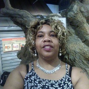 Meet your Posher, Tiara